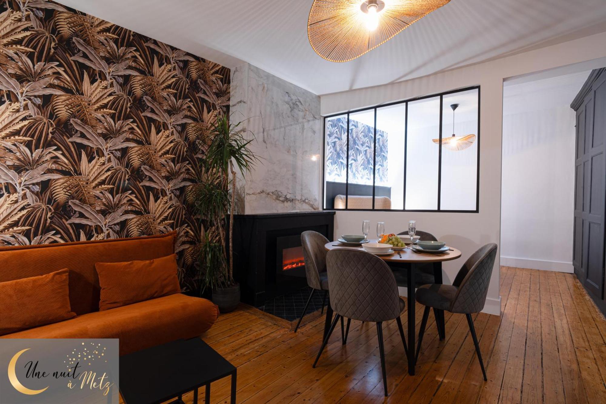 L Authentique Appartement Мец Экстерьер фото